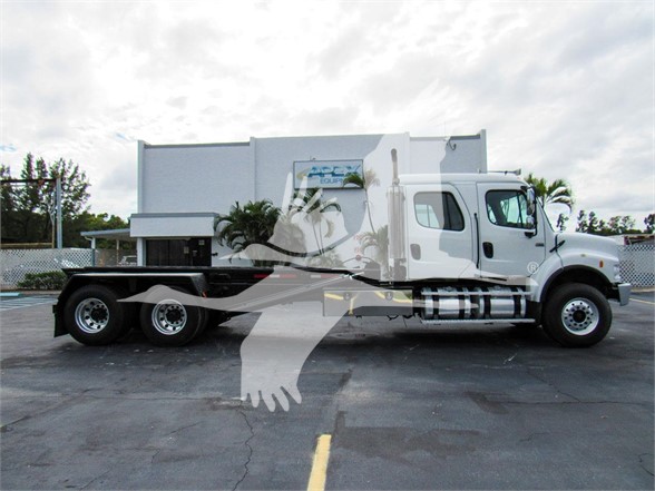 2007 BUSINESS CLASS M2 106 FREIGHTLINER - image 5 of 6