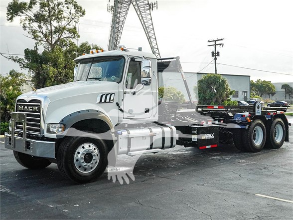 2022 GRANITE 64FR MACK - image 2 of 6