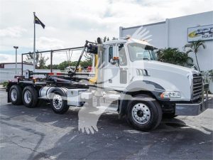 2019 MACK GRANITE 64BR 8051293551