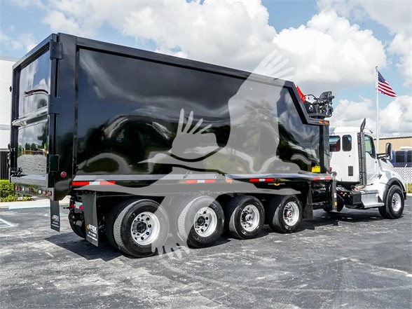 2023 T880 KENWORTH - image 5 of 6