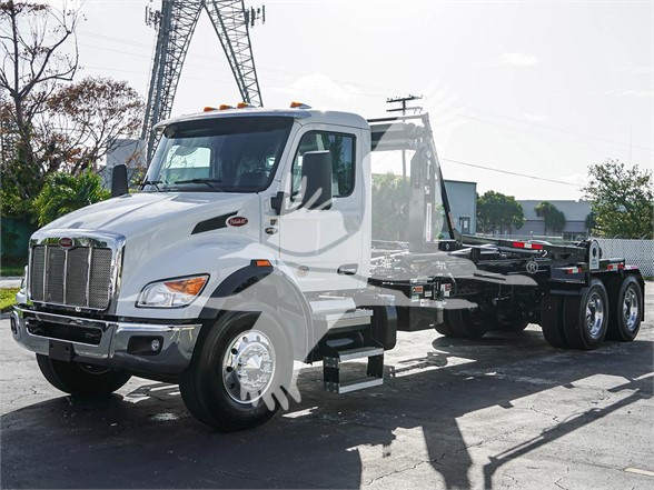 2025 548 PETERBILT - image 2 of 6