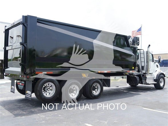 2025 567 PETERBILT - image 5 of 6